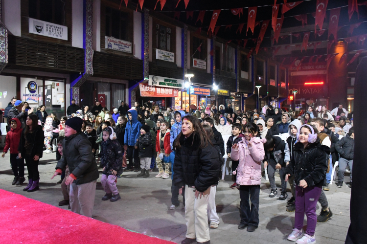 İznik’te eski Ramazanlar çocuklarla yeniden canlanıyor - Bursa Hayat Gazetesi-2