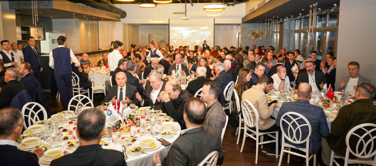 Bursa’da DOSAB ve DOSABSİAD’tan sanayicilere dayanışma iftarı!-Bursa Hayat-2