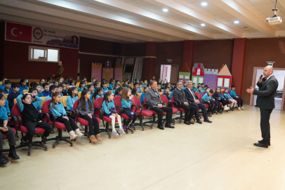 Orhangazi Belediye Başkanı Aydın, Koç İlkokulu öğrencileriyle buluştu