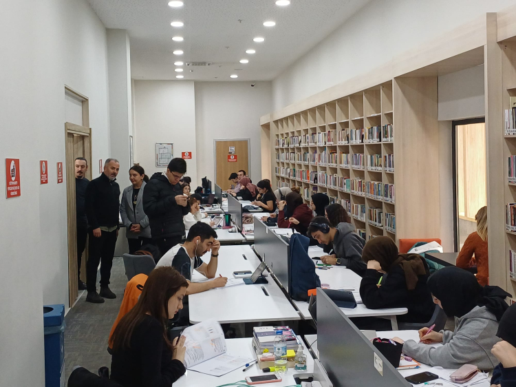 Bursa’da Hasan Âli Yücel 65. yıl dönümünde anıldı!-Bursa Hayat-5