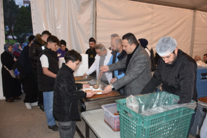 BEKSİAD ve Yıldırım Belediyesi’nden örnek iftar dayanışması