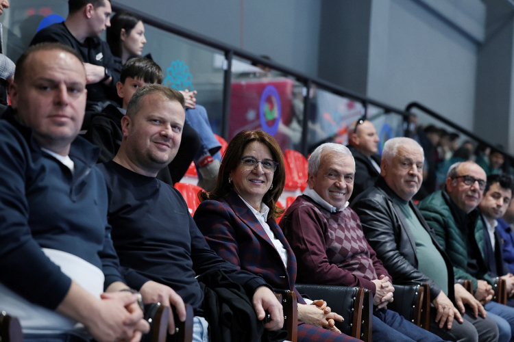 Nilüfer Belediyespor fark attı, ikinciliği bırakmadı -Bursa Hayat-2