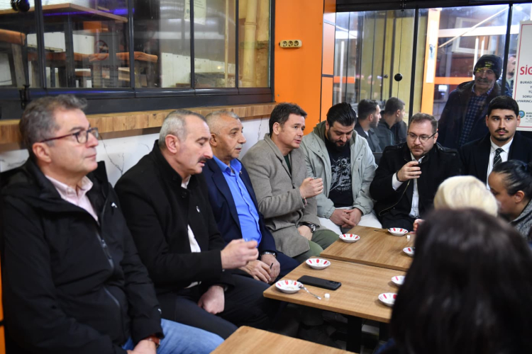 Osmangazi’de Ramazan sofraları Emek Mahallesi’nde kuruldu - Bursa Hayat Gazetesi-4