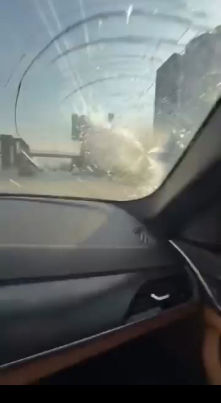 Bursa’da trafikte şiddet anları: Minibüs sürücüsünden dikkat çeken tepki!-Bursa Hayat-2