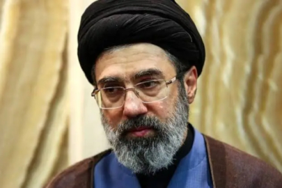 Dikkat çeken iddia: Ali Hamaney’in yerine oğlu Müçteba Hamaney geçti!