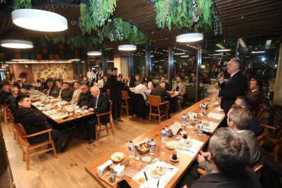 İnegöl'de mahalle muhtarları ve protokol aynı iftar sofrasında buluştu