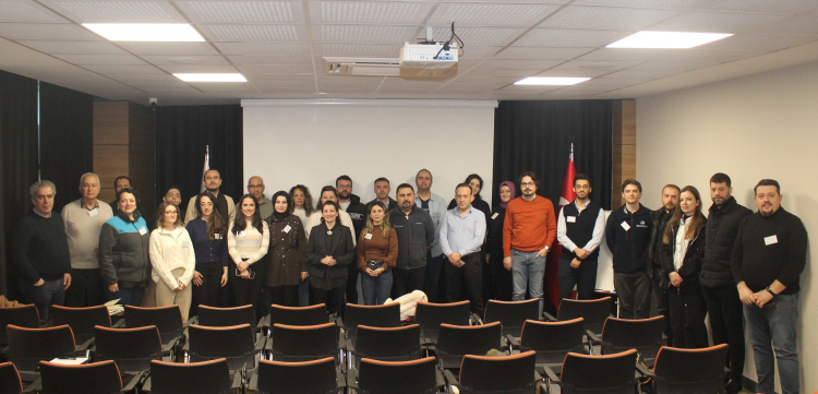 Bursa’da “Kümelenme Eğitimi”: Firmalar arası iş birliği güçlendi!-Bursa Hayat-3