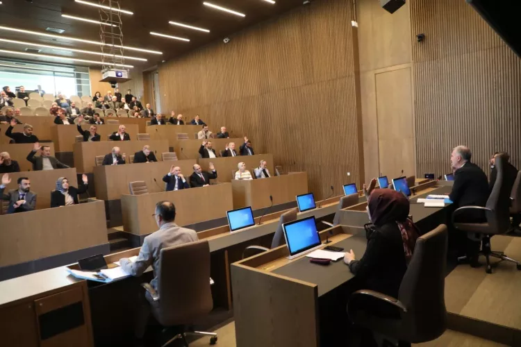 İnegöl Belediyesi Meclis Toplantısı öne çıkan kararlarla tamamlandı - Bursa Hayat Gazetesi-2