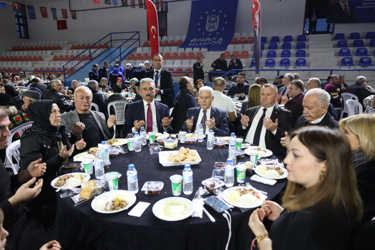 Bursa Büyükşehir Belediyesi’nden Orhaneli’de iftar programı! -Bursa Hayat-2