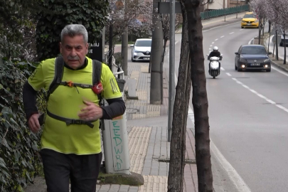 Bursa’da 66 yaşındaki maratoncu esnaf İftara koşarak yetişiyor