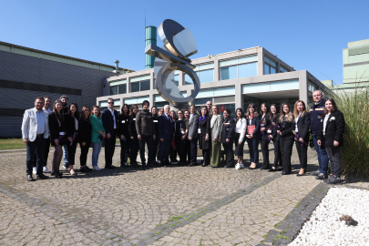 Bursa’nın üreten kadınlarına Başkan Bozbey’den ziyaret