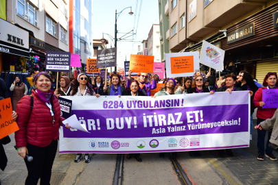 Bursalı kadınlardan özgürlük ve eşitlik yürüyüşü