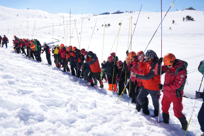 Uludağ’da çığ tatbikatı: Osmangazi Arama Kurtarma Ekibi sahada!
