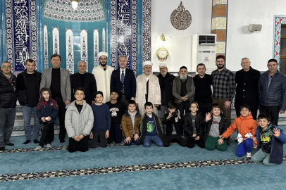 Hafız Metin Çakar’dan İnegöl’de gönülleri mest eden Kur’an tilaveti