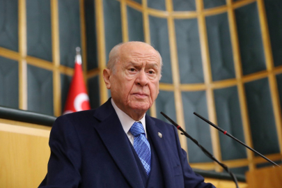 Bahçeli’den TBMM’de kritik açıklamalar: “Türkiye yolgeçen hanı değildir”