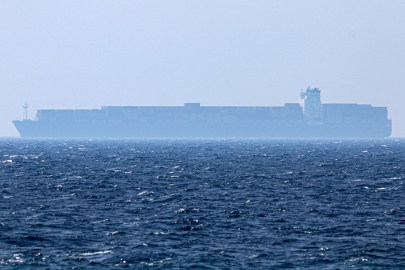 İran’dan sert uyarı! “ABD ve İsrail bağlantılı gemiler Hürmüz Boğazı’ndan geçemeyecek”