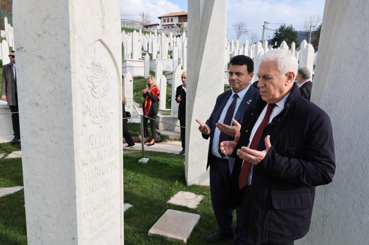 Gönül köprüleri daha da güçlendi: Bursa Büyükşehir’den Saraybosna’da iftar-Bursa Hayat-3