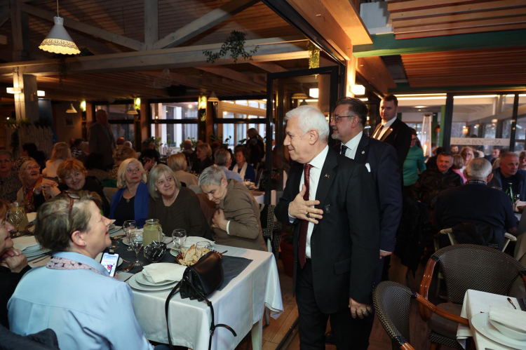 Gönül köprüleri daha da güçlendi: Bursa Büyükşehir’den Saraybosna’da iftar-Bursa Hayat-4