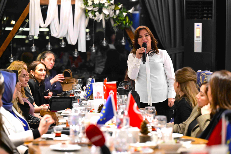 Bursa AB Bilgi Merkezi kadın çiftçileri iftarda buluşturdu - Bursa Hayat Gazetesi-2