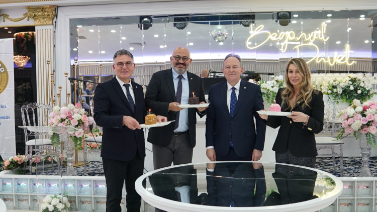 Bursa’nın başarılı kadınları RUMELİSİAD’ın iftarında buluştu -Bursa Hayat-2