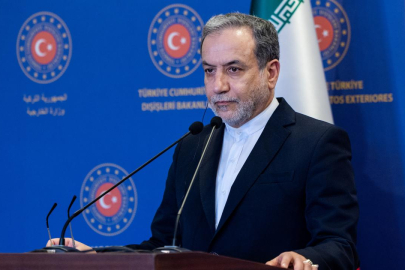 Arakçi’den Türkiye’ye Türkçe teşekkür mesajı