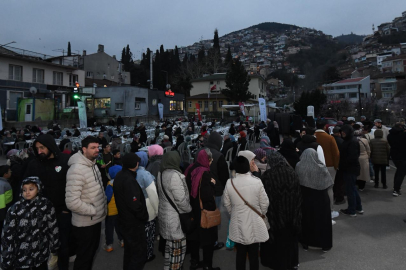 Osmangazi Belediyesi'nin Ramazan sofrası Alacahırka'da kuruldu