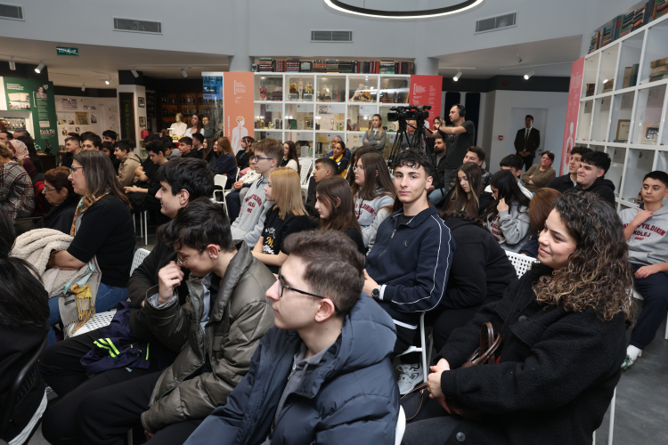 14 Mart Tıp Bayramı’nda çocuklar doktorlara sorularını sordu - Bursa Hayat Gazetesi-3