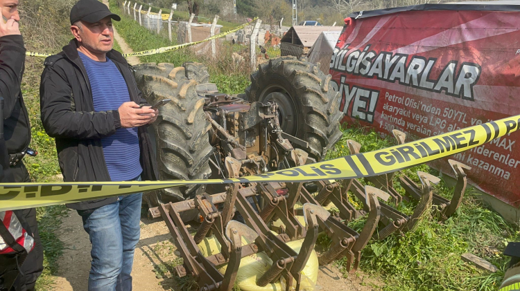 Bursa’da feci kaza! Traktör devrildi, sürücü hayatını kaybetti -Bursa Hayat-2