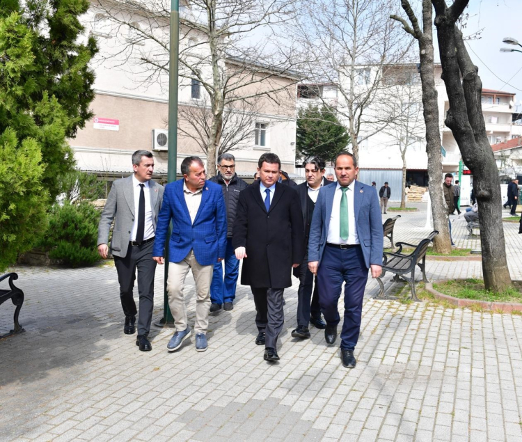 Başkan Erkan Aydın Emek Zekai Gümüşdiş sakinlerinin talepleri dinlendi - Bursa Hayat Gazetesi-2