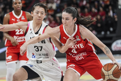 Potanın perileri Japonya engelini geçti!