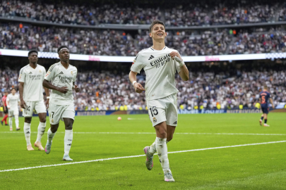 Dünya futbolu bu golü konuşuyor: Arda Güler Elche maçına damga vurdu