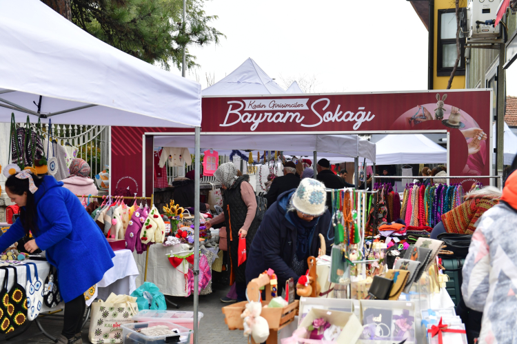 Osmangazi Belediyesi’nden kadın girişimcilere destek!-Bursa Hayat-2