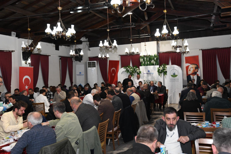 Başkan Erkan Aydın Rumeli camiasıyla gönül sofrasında buluştu - Bursa Hayat Gazetesi-3