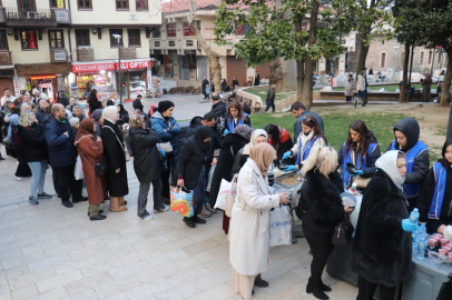 YASAV’ın 4 yıllık geleneği bozulmadı: Ramazan’ın coşkusu Ulucami’de yaşandı