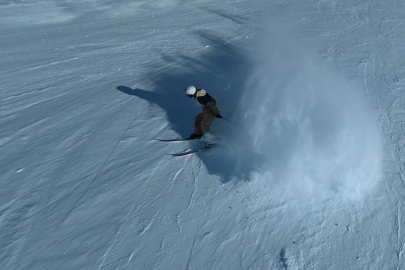 Palandöken’de zirvede kayak tutkunlarına nefes kesen deneyim