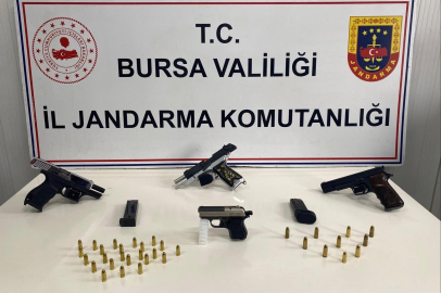 Bursa’da ruhsatsız silah ve mühimmatlar ele geçirildi