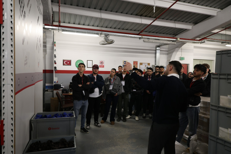 Osmangazi Belediyesi’nden üniversiteli gençlere girişimcilik deneyimi - Bursa Hayat Gazetesi-3