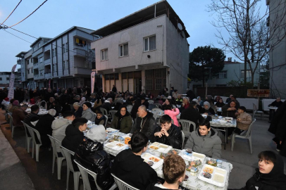 Osmangazi’de iftar sofralarının finali Gülbahçe’de yapıldı