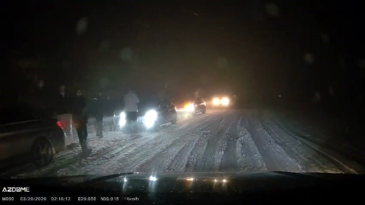 Bursa-Kütahya bağlantı yolunda kar mesaisi!  -Bursa Hayat-2