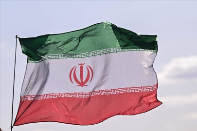 İran'dan İngiltere'nin ABD kararına tepki