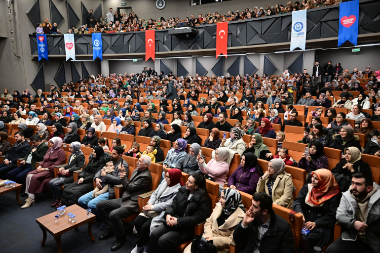 Bursa Yıldırım’da huzurlu ailenin sırları söyleşisi - Bursa Hayat Gazetesi-2