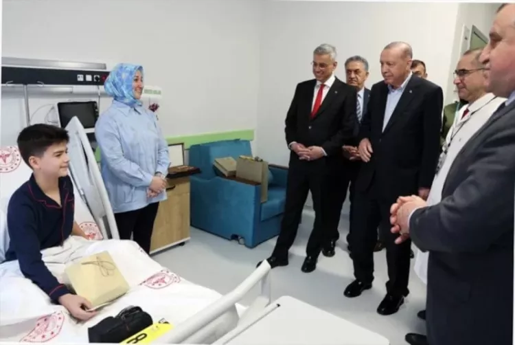 Cumhurbaşkanı Erdoğan’dan Güneysu’da samimi bayram buluşması-Bursa Hayat-2