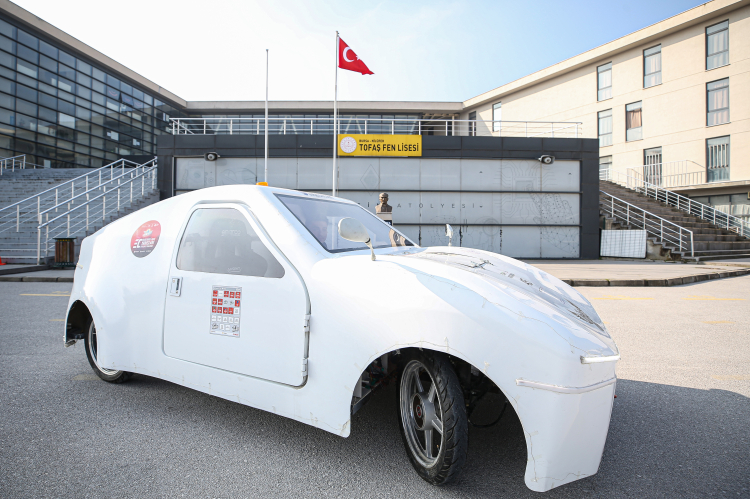 Bursa liselilerinden büyük başarı: UMAY elektrikli araçta zirveye oynuyor!-Bursa Hayat-5