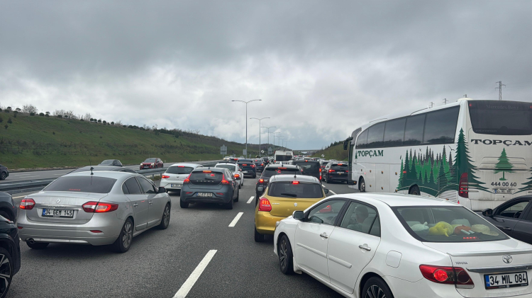 Bursa güzergahında bayram dönüşü çilesi!-Bursa Hayat-2