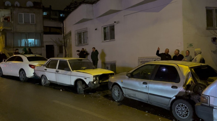 Bursa’da alkollü sürücü trafiği karıştırdı: 4 araç hasar gördü!-Bursa Hayat-2