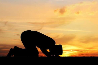 Balıkesir namaz saatleri - 22 Mart 2026 Pazar: Günün imsak, öğle ve yatsı vakitleri