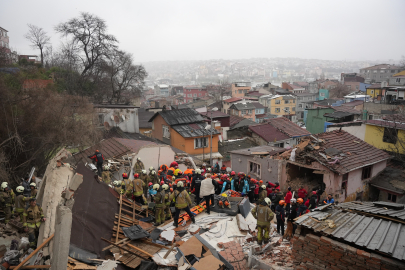 İstanbul’da patlama dehşeti! Enkaz altındakilerle cep telefonu ile iletişim kuruldu