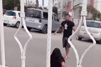 İzmir’de şok görüntüler: Çocukların gözleri önünde şiddet uyguladı!