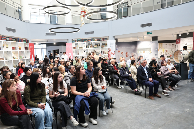 Kulak sağlığında doğru bilinen yanlışlar Uzman isimden kritik uyarılar - Bursa Hayat Gazetesi-2