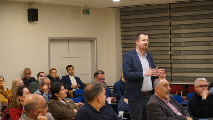 Türkiye’deki sağlık sistemi Bursa’da masaya yatırıldı - Bursa Hayat Gazetesi-3